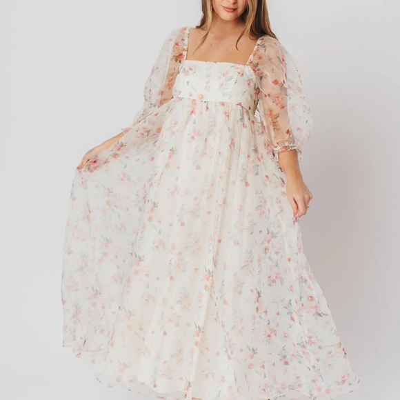 Worth Collective Dresses & Skirts - Floral Maxi Dress with Sheer Sleeves